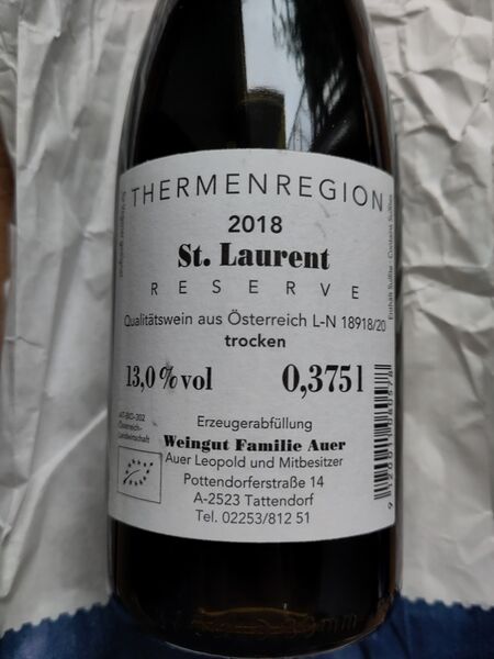 File:20240929StLaurentReserve2018WeingutFamilieAuerBack.jpg