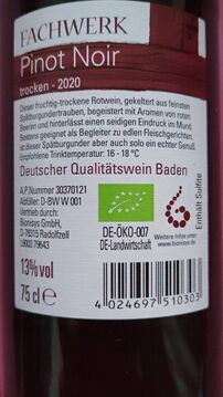 Fachwerk Pinot Noir 2020 Back
