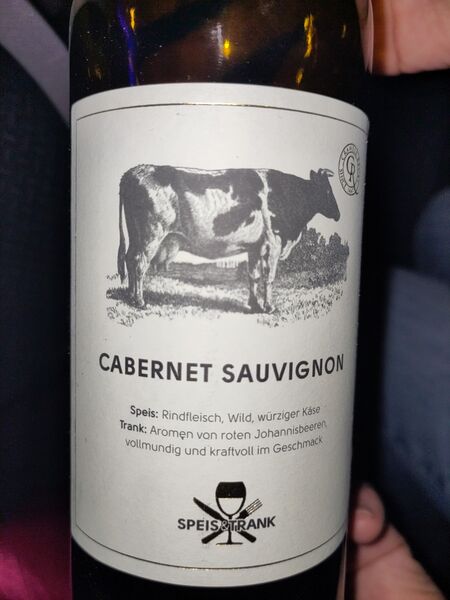 File:20240114CabernetSauvignon2022SpeisUndTrankFront.jpg