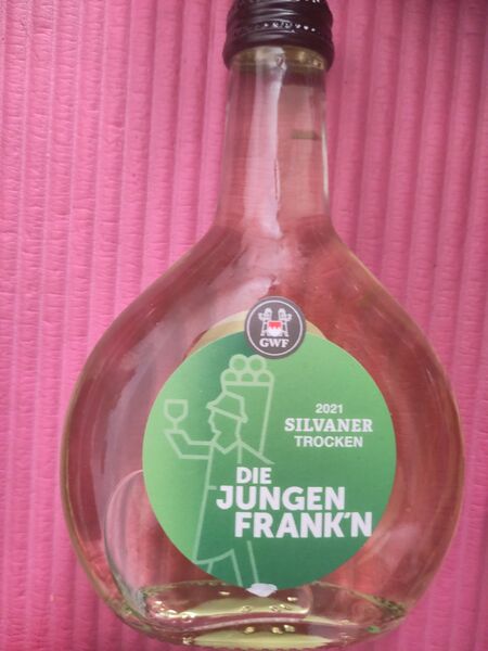 File:20230623Silvaner2021FrankenFront.jpg