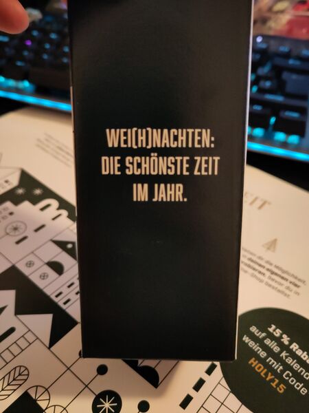 File:20221201FreimuthRheingauSauvignonBlanc2021BoxGerman.jpg