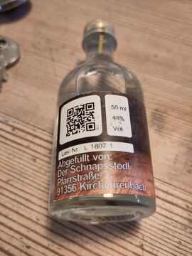 Bottle back