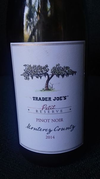 File:TraderJoes2014PinotNoirMontereyCountyFront.jpg