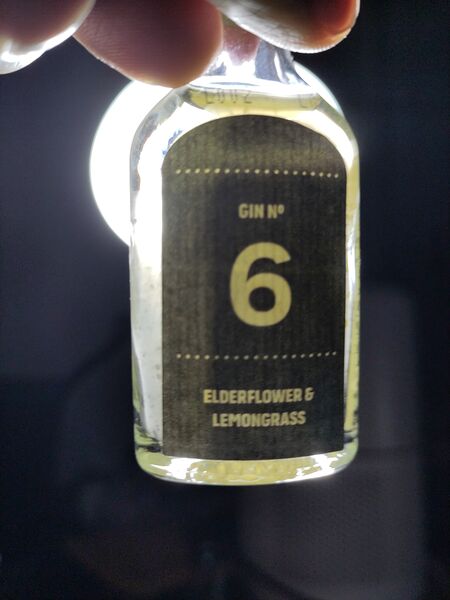 File:20221206QuarantiniElderflower&LemongrassFront2.jpg
