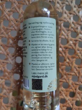 Bottle back