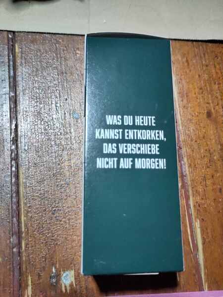 File:20221205BischelRosé2021BoxGerman.jpg