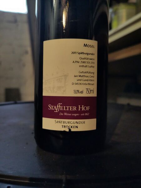 File:20230610StaffelterHofSpatburgunder2011Back.jpg