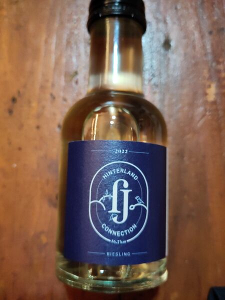 File:20231204Riesling2022HinterlandConnectionFront.jpg