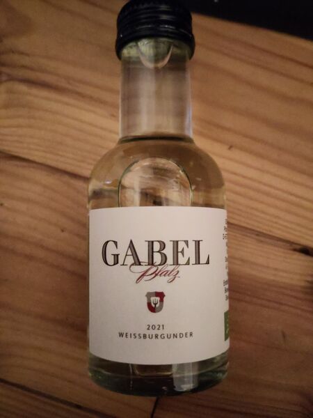 File:20221202Gabel2021WeissburgunderFront.jpg
