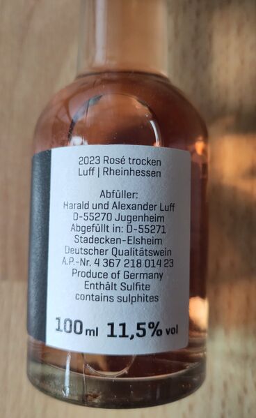 File:20241218Rosé2023WeingutLuffBack.jpg