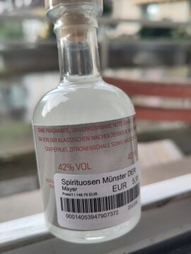 Bottle back