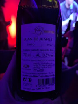 Bottle back