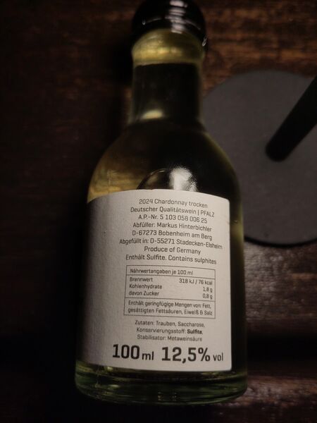 File:20251208Chardonnay2024HinterbichlerBack.jpg
