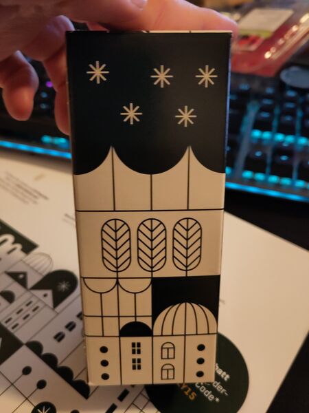 File:20221201FreimuthRheingauSauvignonBlanc2021BoxFront.jpg