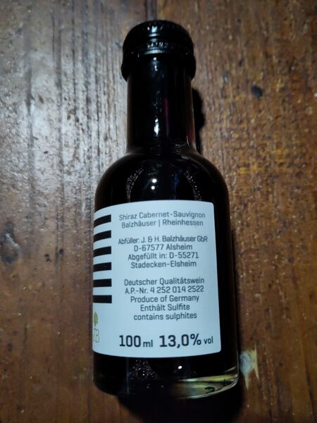 File:20221215ShirazCabernetJBBack.jpg