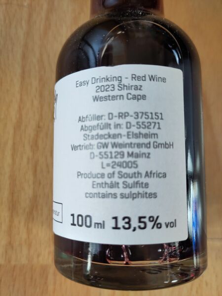 File:20241204EasyShiraz2023easydrinkingBack.jpg